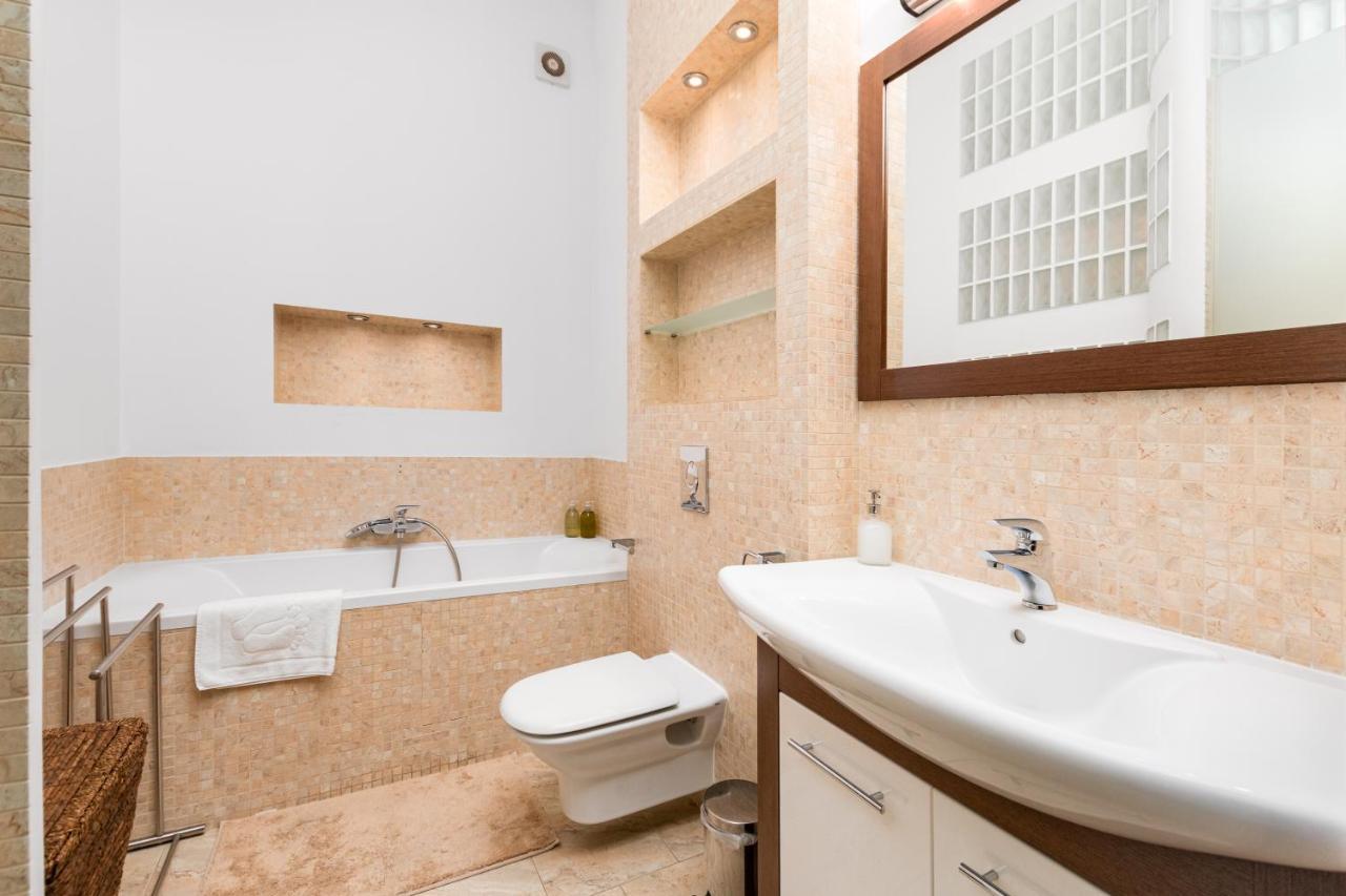 ワルシャワApartament Wilcza By Your Freedomアパートメント エクステリア 写真
